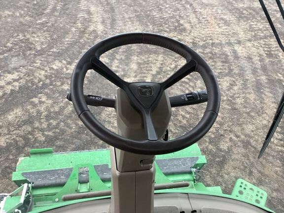 2025 John Deere S7 800 Combine