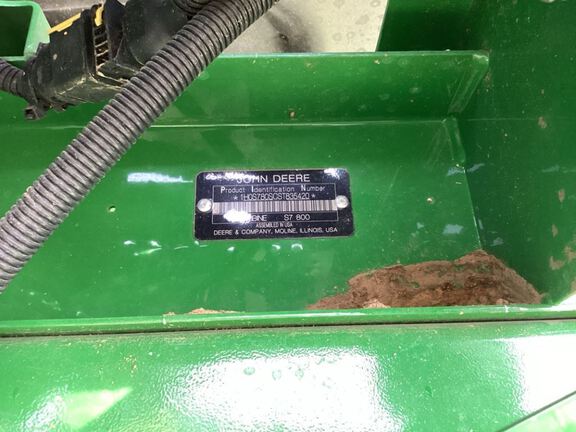 2025 John Deere S7 800 Combine