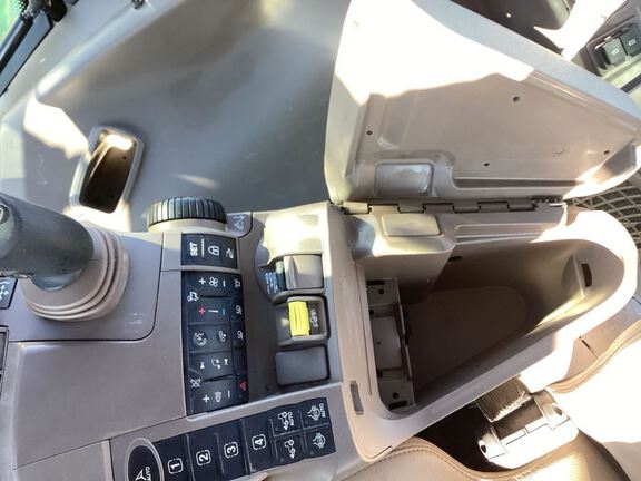 2022 John Deere 6145R Tractor