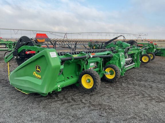 2024 John Deere HD35R Header Combine