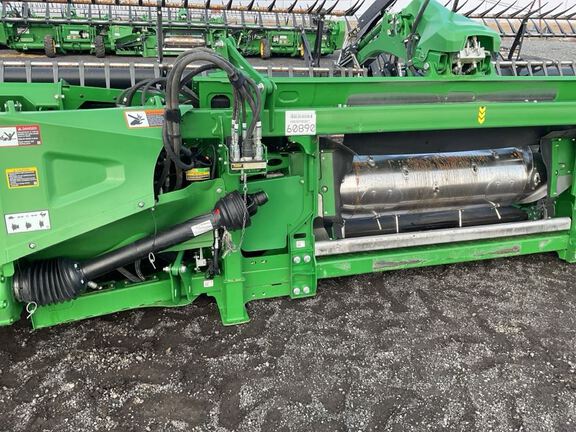 2024 John Deere HD35R Header Combine