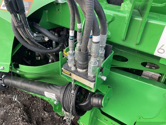 2024 John Deere HD35R Header Combine