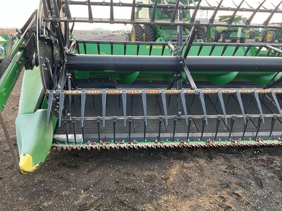 2024 John Deere HD35R Header Combine