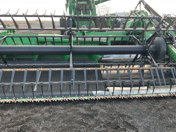 2024 John Deere HD35R Header Combine