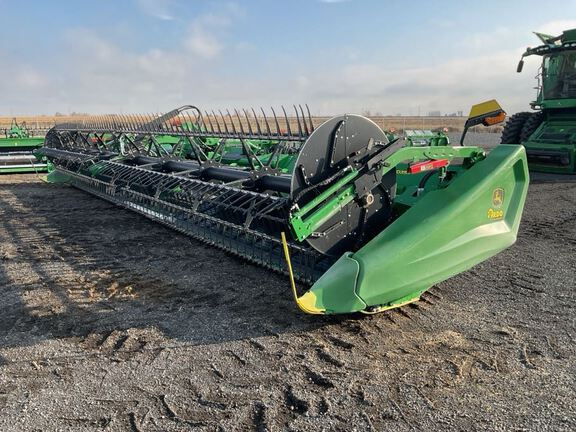 2024 John Deere HD35R Header Combine