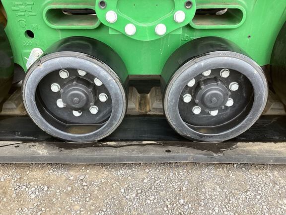 2023 John Deere 9RX 590 Tractor Rubber Track