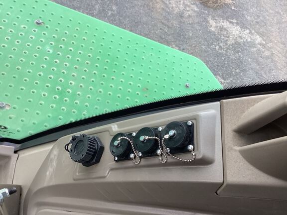 2023 John Deere 9RX 590 Tractor Rubber Track