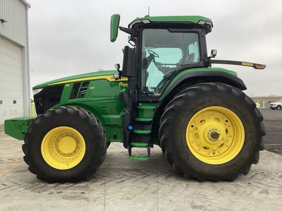 2024 John Deere 7R 310 Tractor