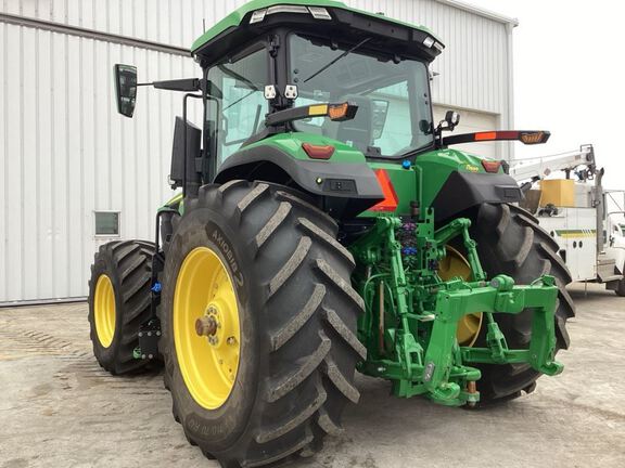 2024 John Deere 7R 310 Tractor