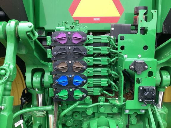 2024 John Deere 7R 310 Tractor