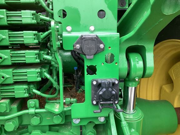 2024 John Deere 7R 310 Tractor