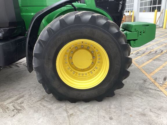 2024 John Deere 7R 310 Tractor