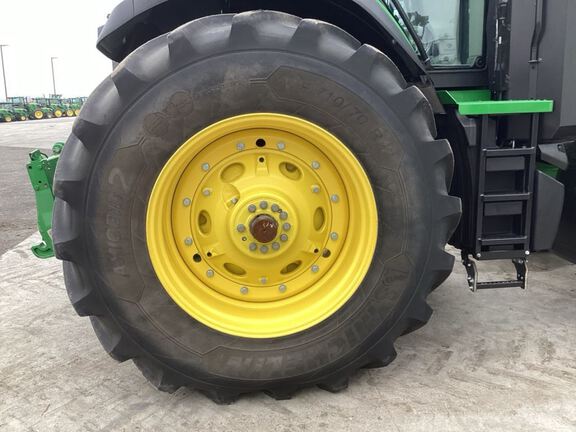 2024 John Deere 7R 310 Tractor