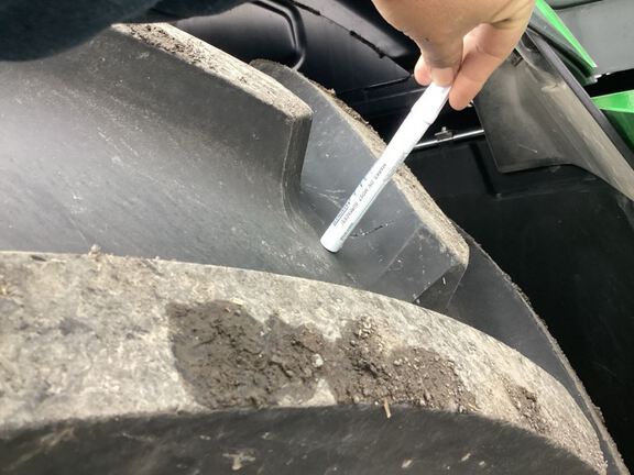 2024 John Deere 7R 310 Tractor