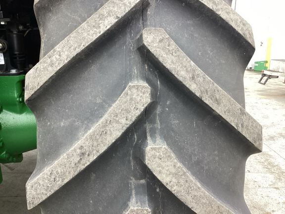 2024 John Deere 7R 310 Tractor