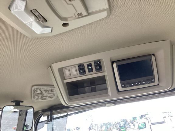 2024 John Deere 7R 310 Tractor