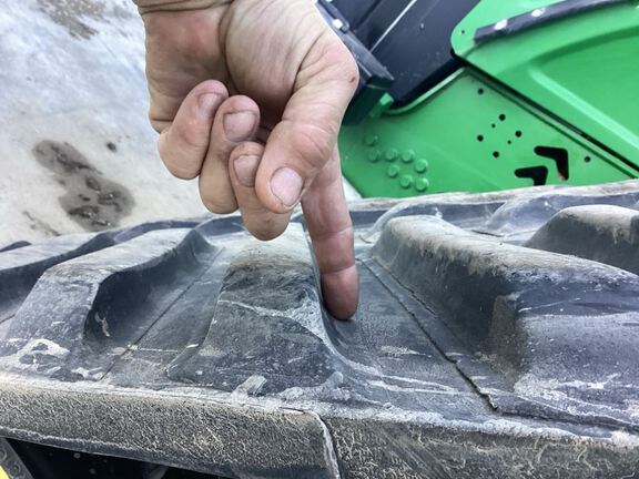 2024 John Deere 9RX 640 Tractor Rubber Track