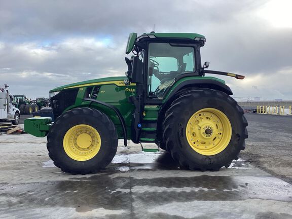 2024 John Deere 7R 310 Tractor