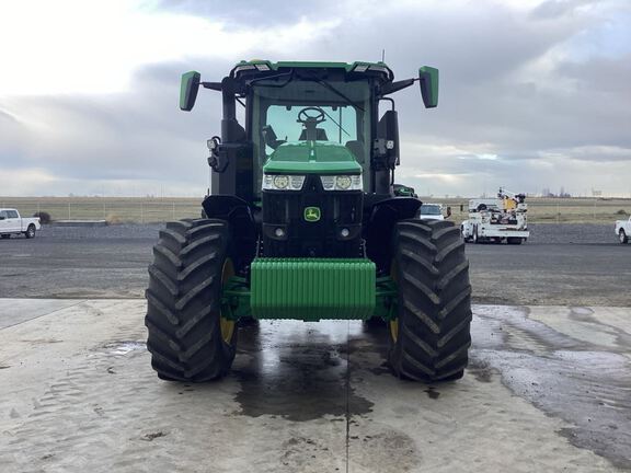 2024 John Deere 7R 310 Tractor