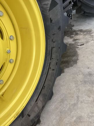 2024 John Deere 7R 310 Tractor