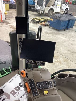 2024 John Deere 7R 310 Tractor