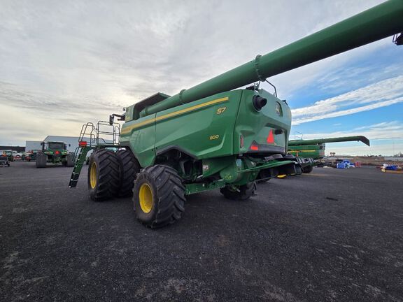2025 John Deere S7 800 Combine