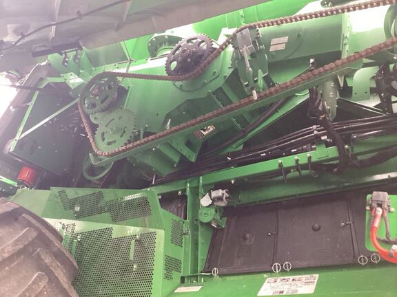 2025 John Deere S7 800 Combine