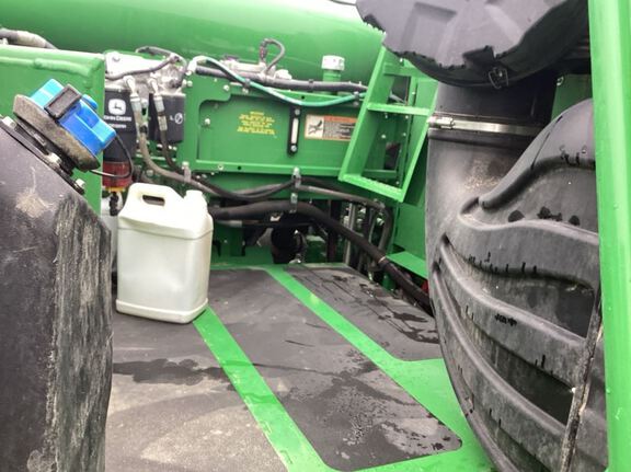 2025 John Deere S7 800 Combine