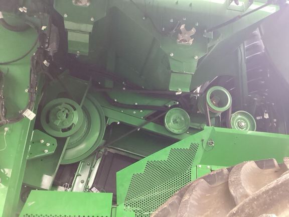 2025 John Deere S7 800 Combine