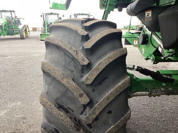 2025 John Deere S7 800 Combine