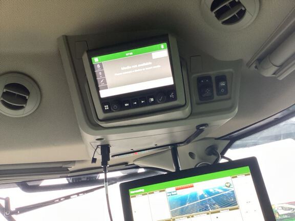 2025 John Deere S7 800 Combine