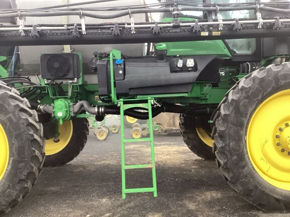 2025 John Deere 616R Sprayer/High Clearance