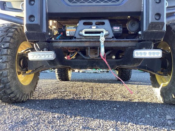 2023 John Deere XUV835R ATV