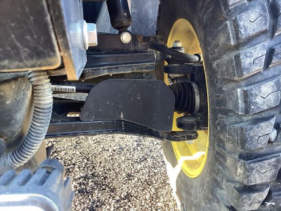 2023 John Deere XUV835R ATV