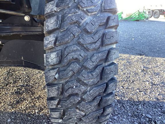 2023 John Deere XUV835R ATV