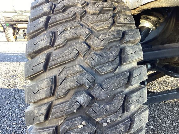 2023 John Deere XUV835R ATV