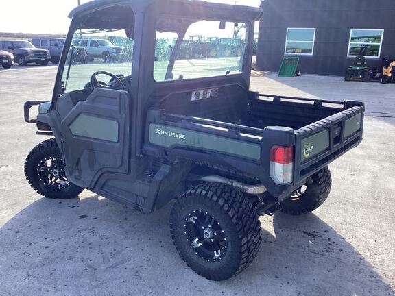 2022 John Deere XUV835M ATV