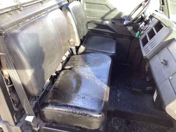 2022 John Deere XUV835M ATV