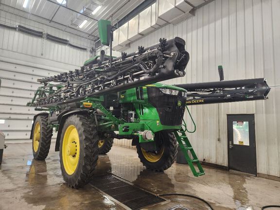 2025 John Deere 616R Sprayer/High Clearance