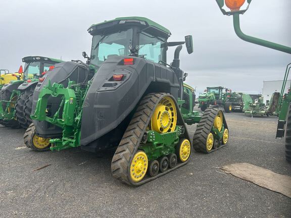 2025 John Deere 8RX 410 Tractor Rubber Track