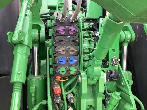 2025 John Deere 8RX 410 Tractor Rubber Track