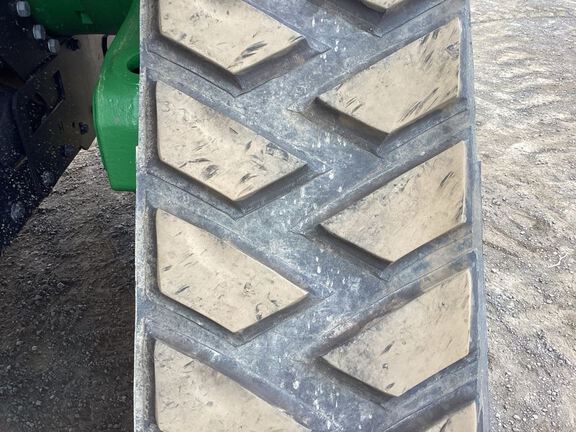 2025 John Deere 8RX 410 Tractor Rubber Track