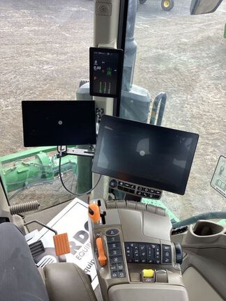 2025 John Deere 8RX 410 Tractor Rubber Track