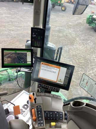 2025 John Deere 8RX 410 Tractor Rubber Track