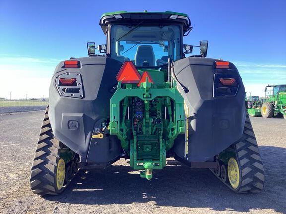 2025 John Deere 8RX 410 Tractor Rubber Track