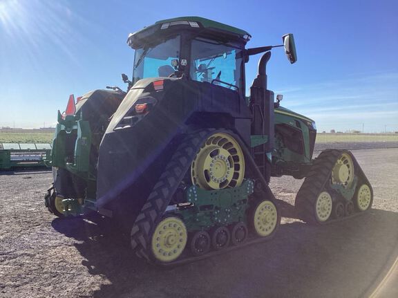 2025 John Deere 8RX 410 Tractor Rubber Track