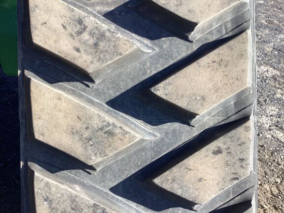 2025 John Deere 8RX 410 Tractor Rubber Track