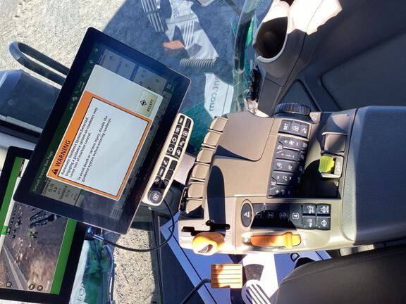 2025 John Deere 8RX 410 Tractor Rubber Track