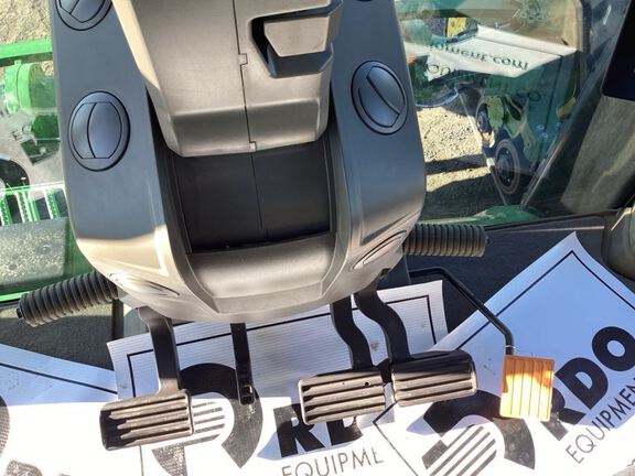 2025 John Deere 8RX 410 Tractor Rubber Track