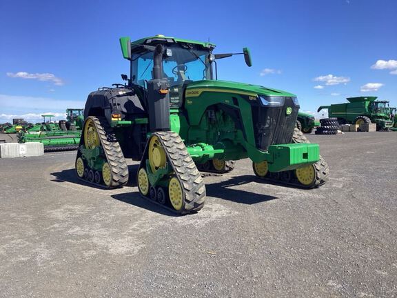 2025 John Deere 8RX 410 Tractor Rubber Track